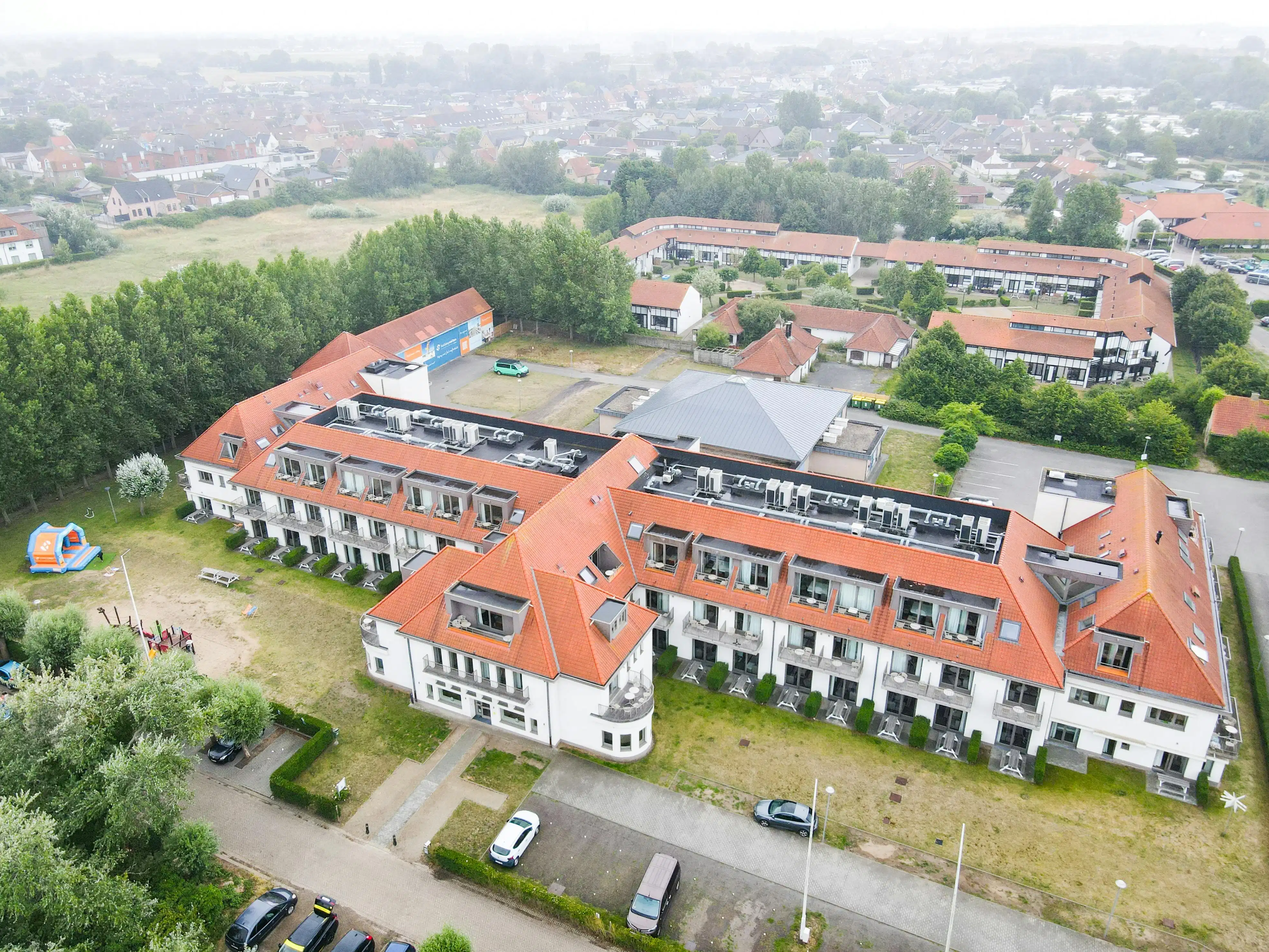 Instapklare studio te koop op een rustig domein te Westende! foto 21