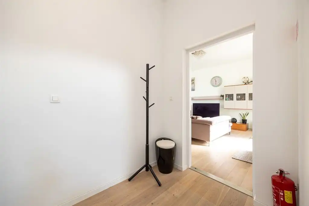 energiezuinig gerenoveerd appartement met ruim terras foto 11