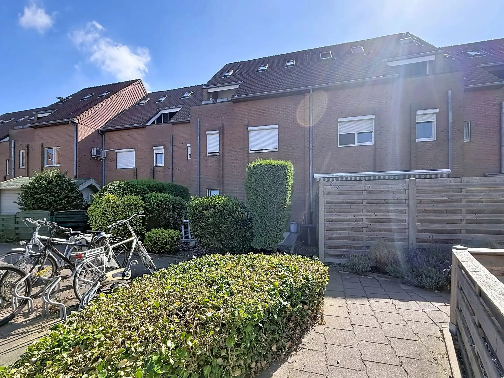 Gelijkvloers appartement in hartje Lommel met staanplaats. foto 24