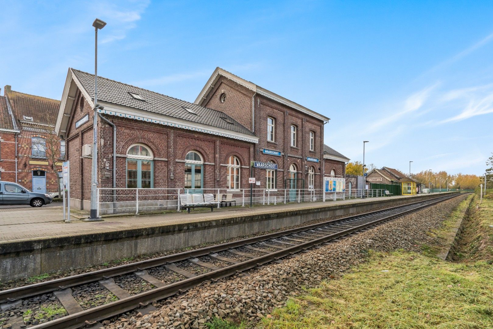 Lichtrijk appartement te huur met twee slaapkamers foto 12