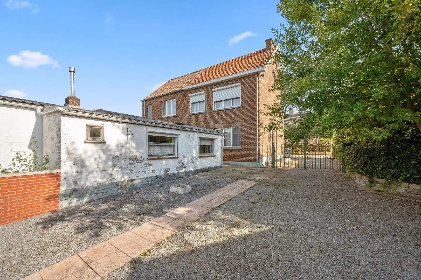 Landelijk gelegen te renoveren HOB op 8a 08ca foto 2