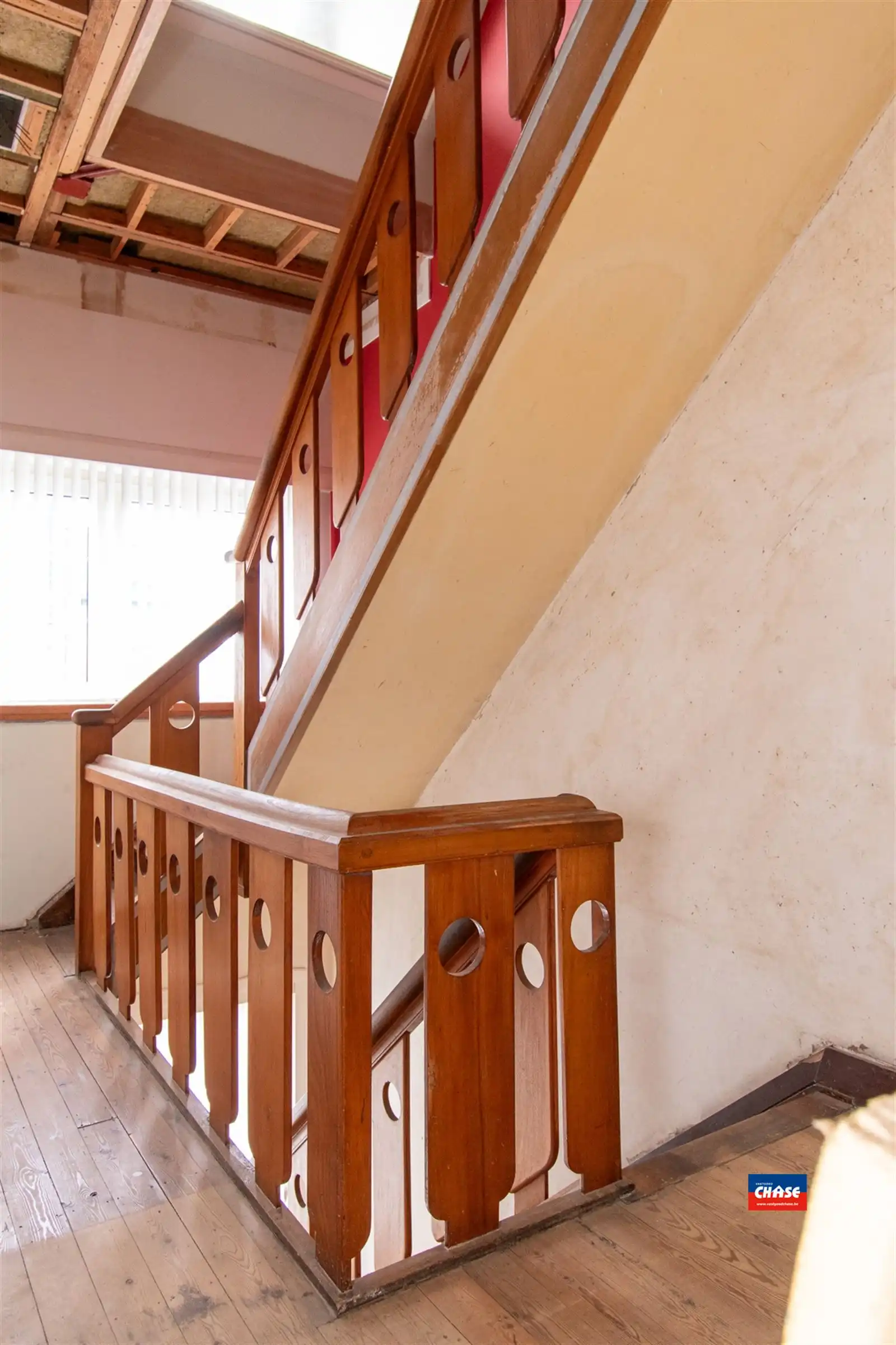 Prachtige woning met 3 tot 5 slaapkamers + grote tuin foto 13