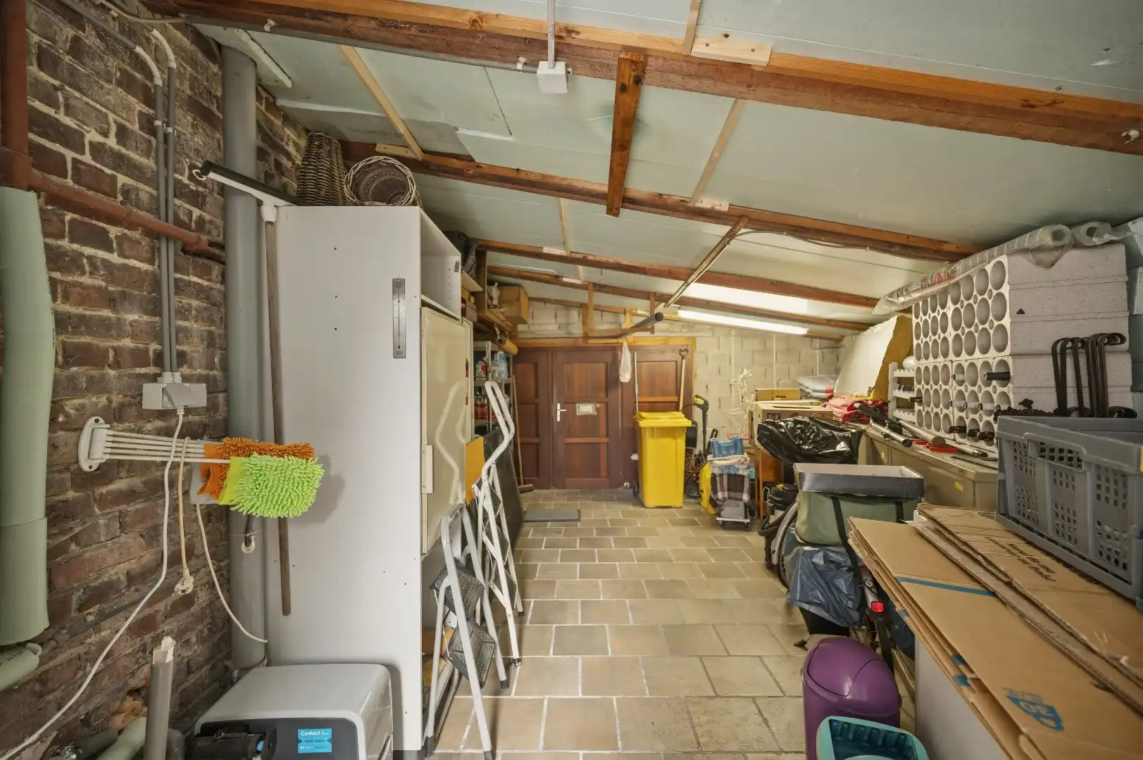 Instapklare rijwoning te Boutersem met tuin en 2 garages foto 25