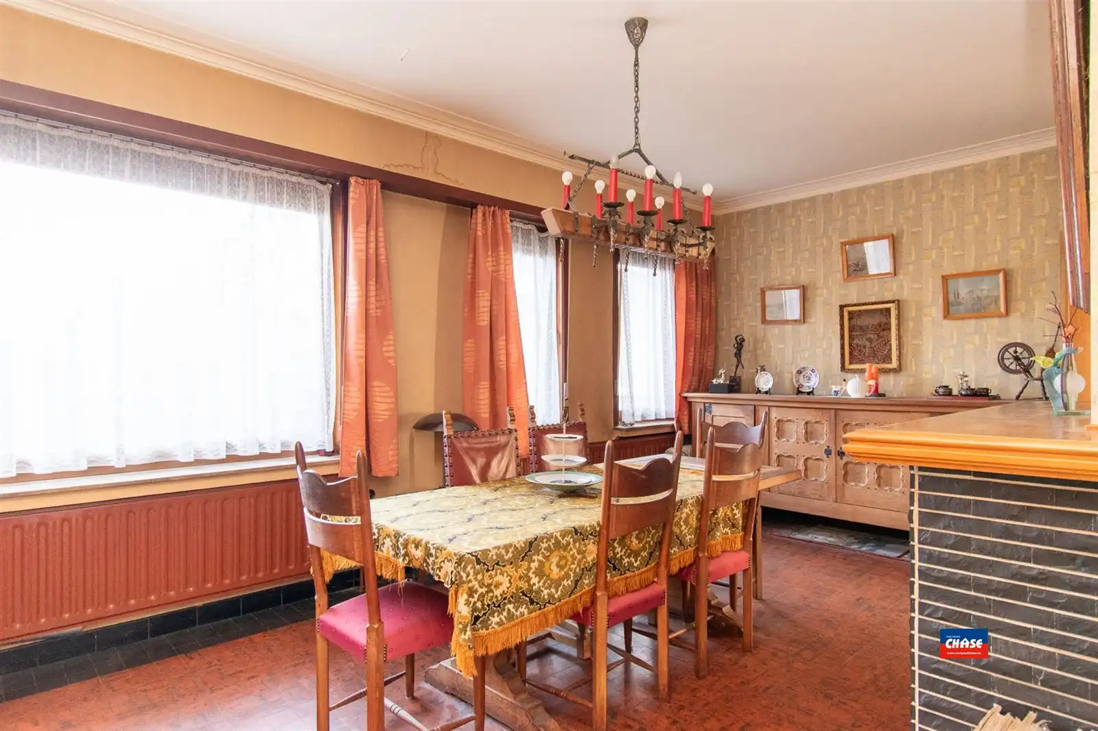 Ruime open gezinswoning met tuin en twee garageboxen  foto 11