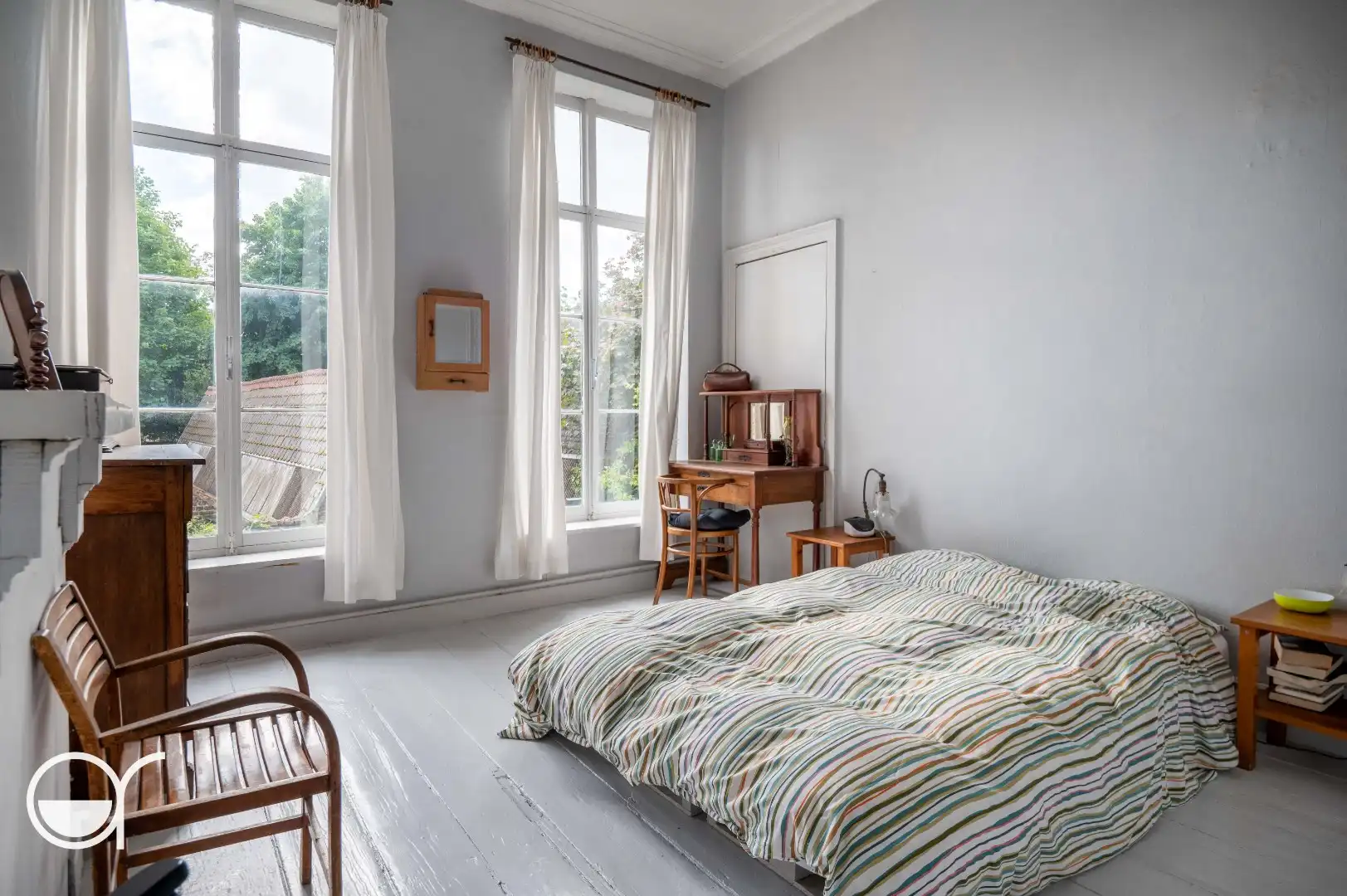 Ruime herenwoning te koop gelegen in het centrum van Gent. foto 8