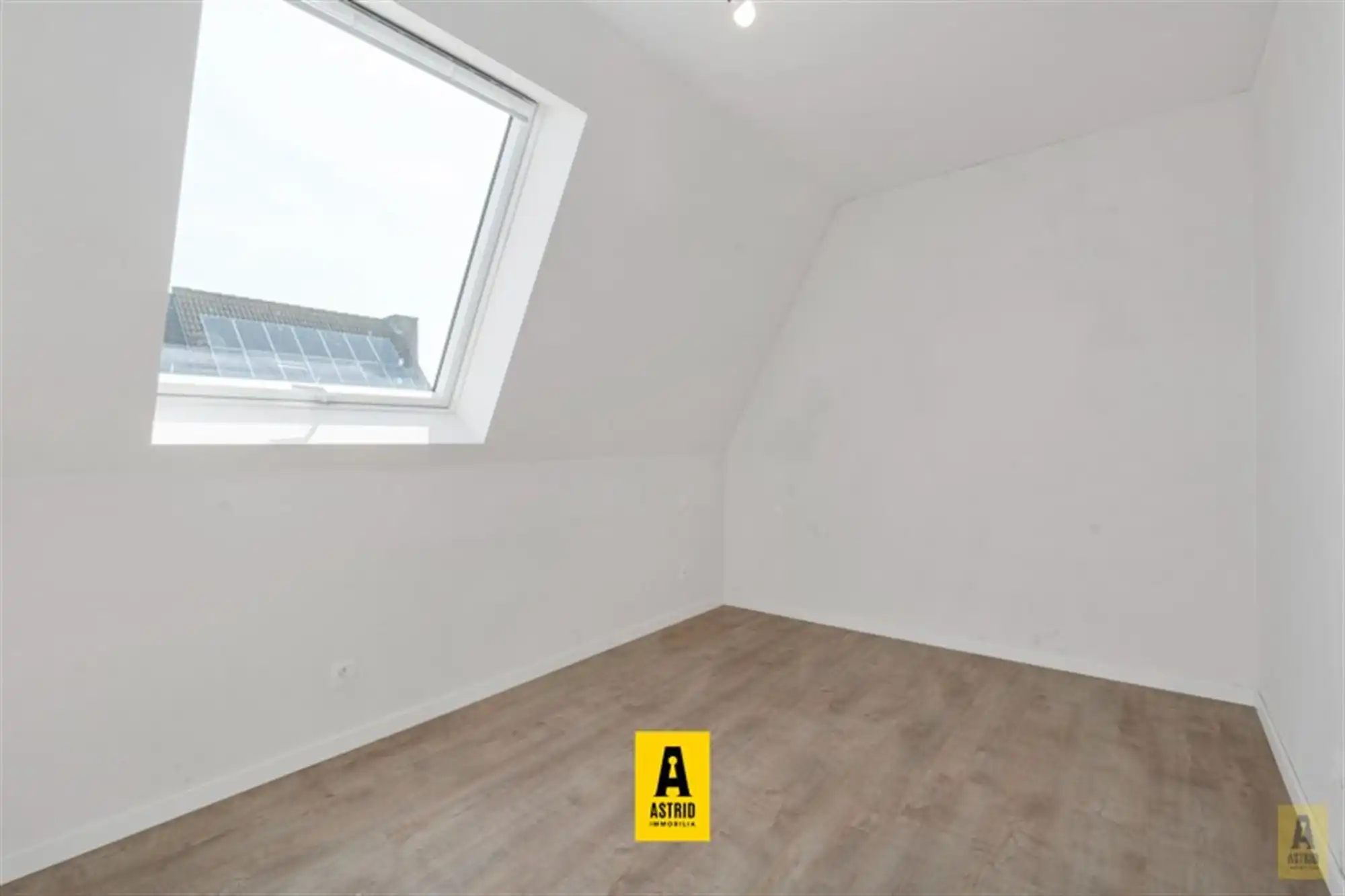 Ruim en zonnig nieuw appartement met mooie terrassen vlakbij zee! foto 15