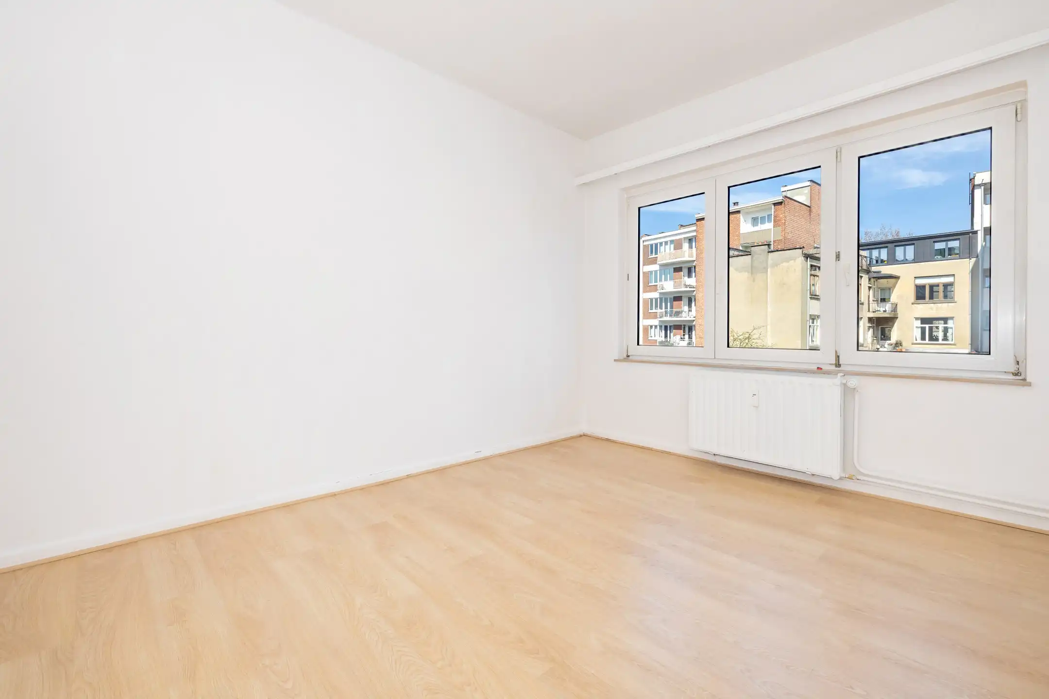 Chic en lichtrijk wonen in het hart van een gegeerde wijk foto 10