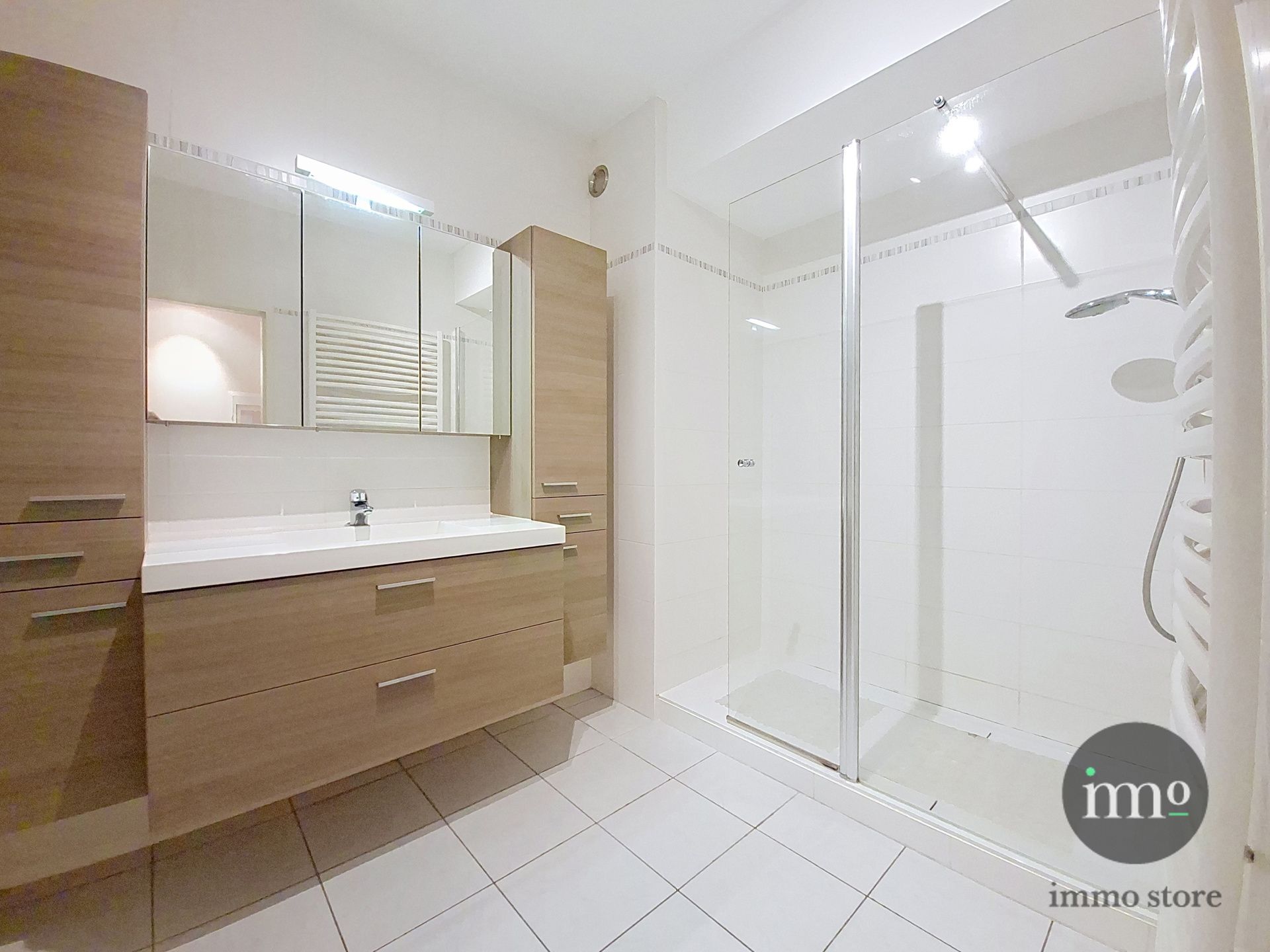 Instapklaar appartement met ondergrondse parking foto 11