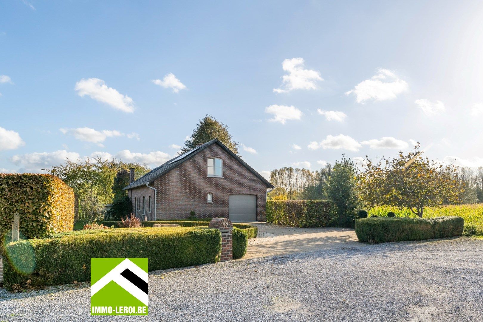 Landelijk gelegen woning met grote tuin te Mal-Tongeren foto {{pictureIndex}}