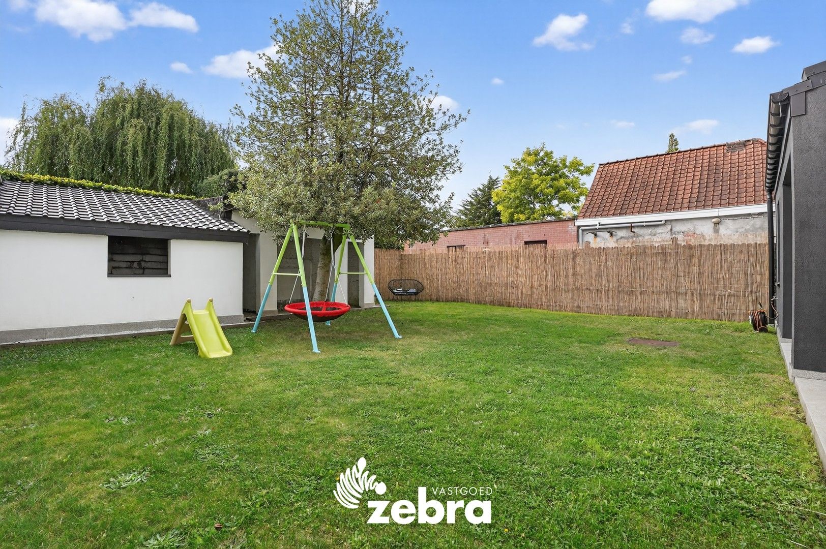 Gerenoveerde woning met 4 slaapkamers, tuin en garage te Meulebeke! foto 26