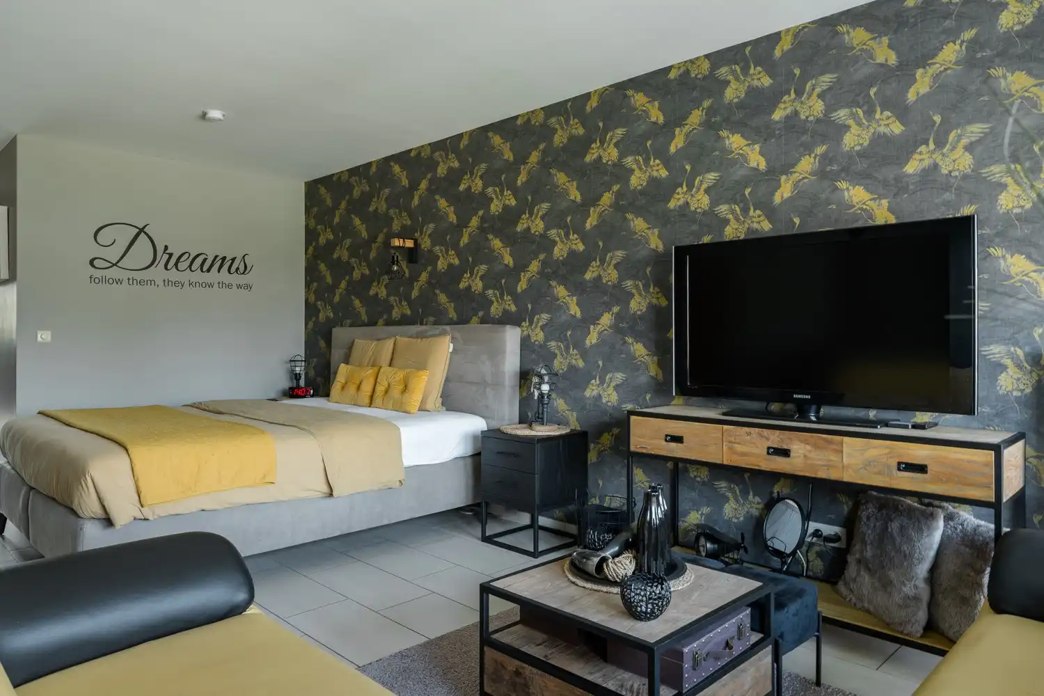 Zeer ruim appartement/stadswoning pal in het centrum van Pelt foto 25