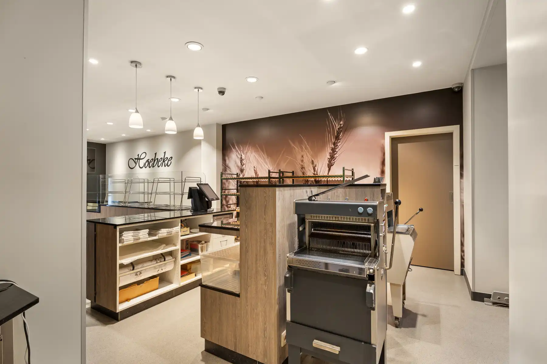 Handelspand met woonst in centrum Geraardsbergen! foto 5