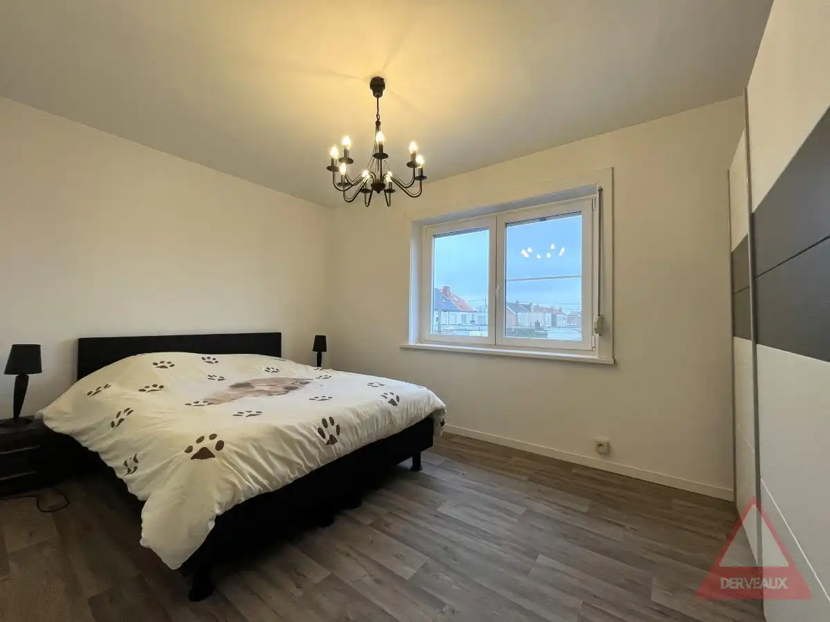 Menen – Halfopen bebouwing met tuin en parkeerplaats foto 7