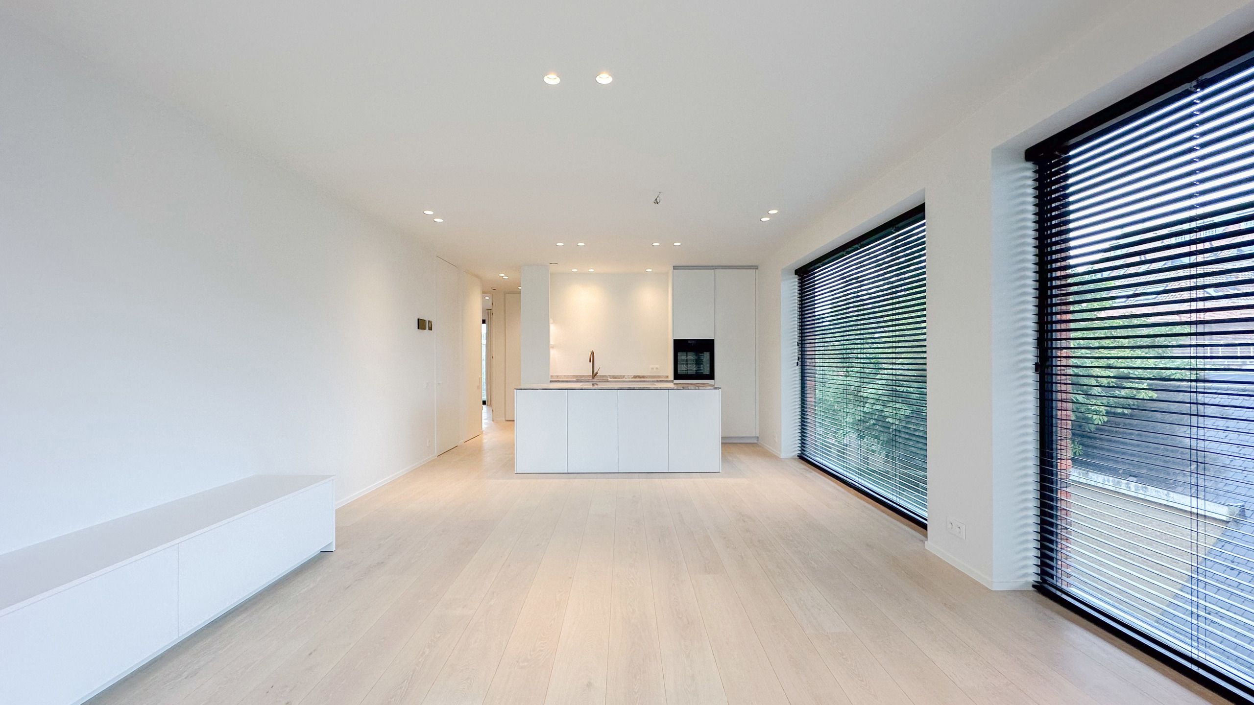 LUXUEUS nieuwbouw hoekappartement in VILLARESIDENTIE... foto {{pictureIndex}}