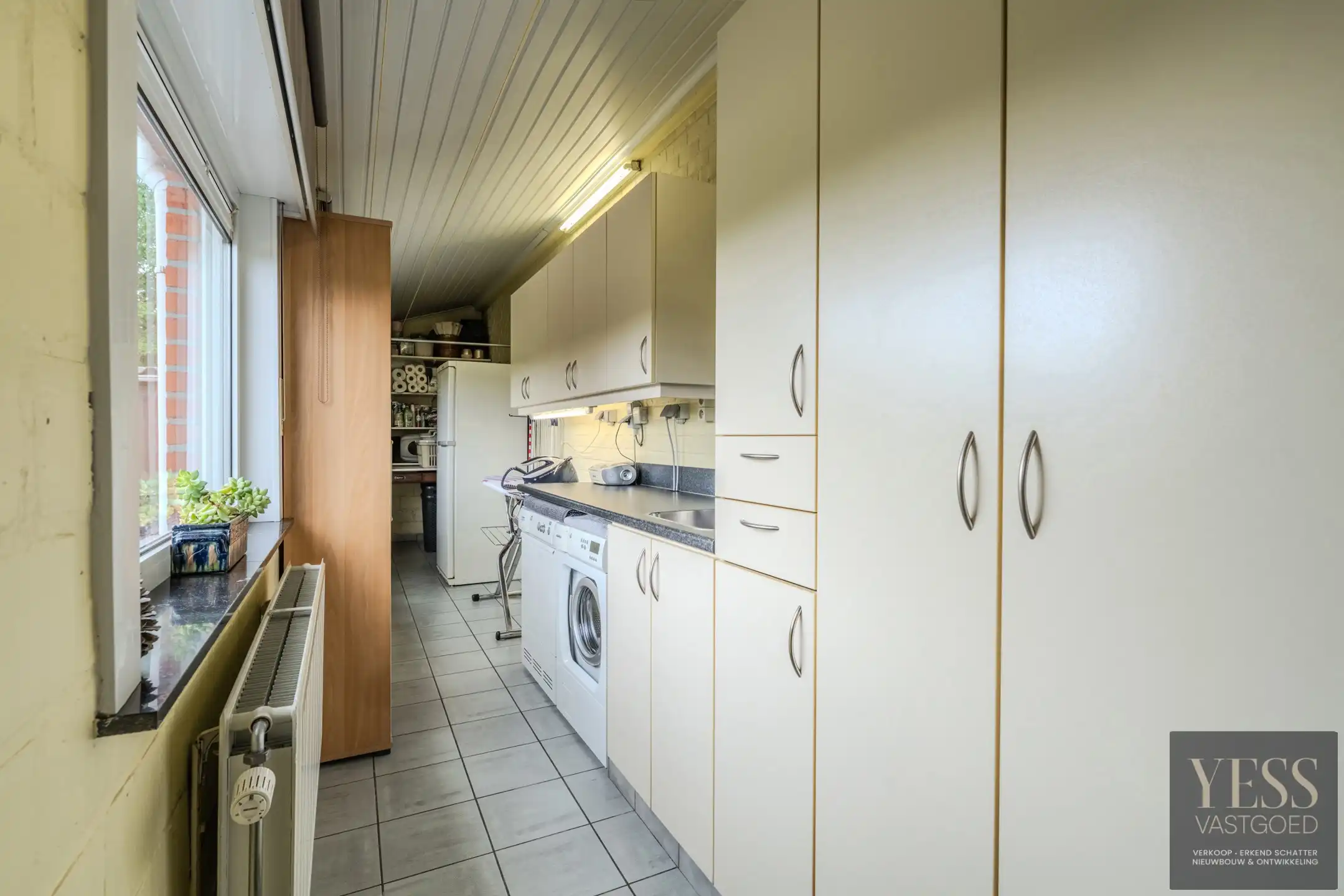 LOODS + BUREAU + WONING! foto 12