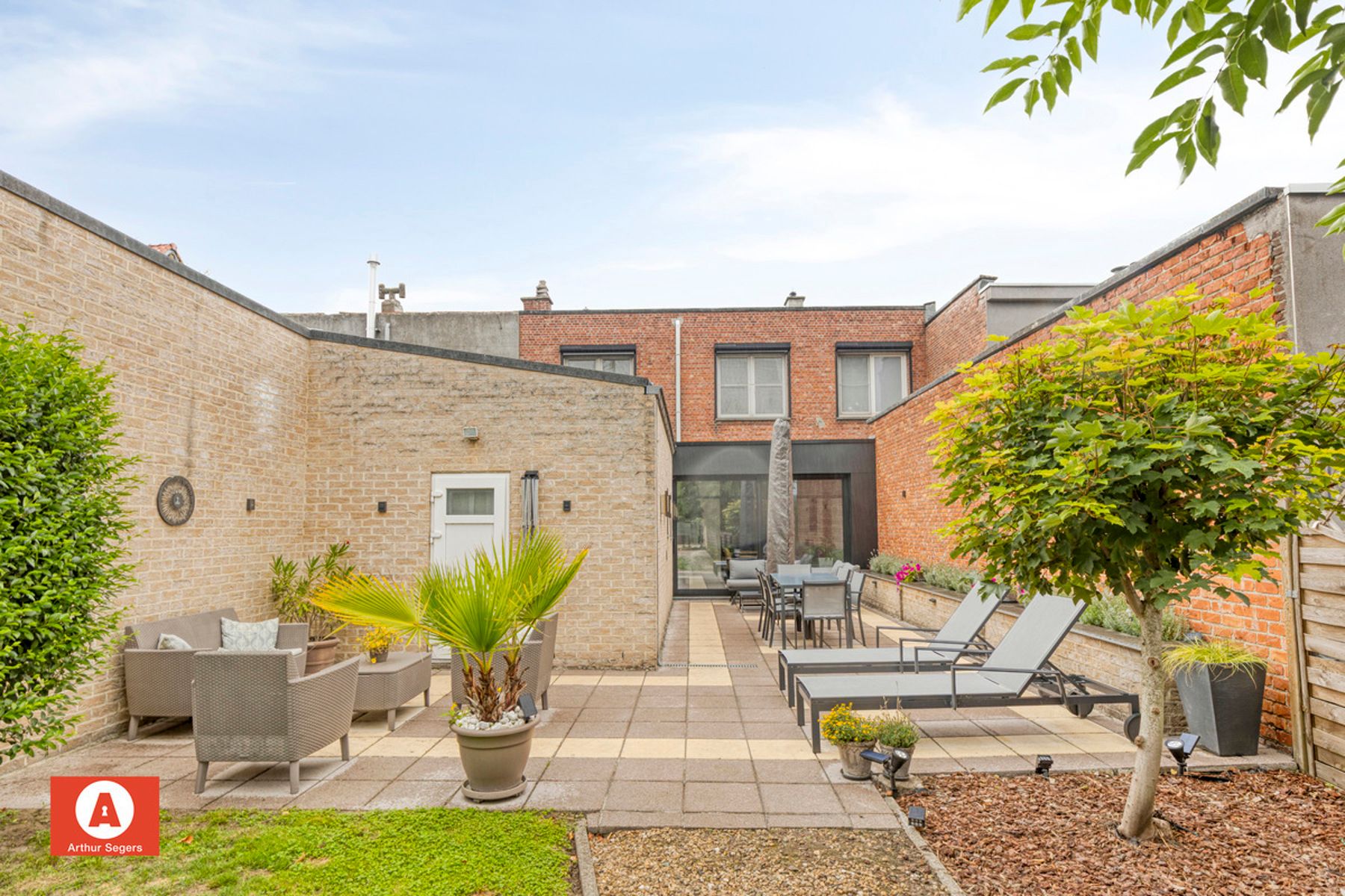 Instapklare woning op centrale liggig foto 24