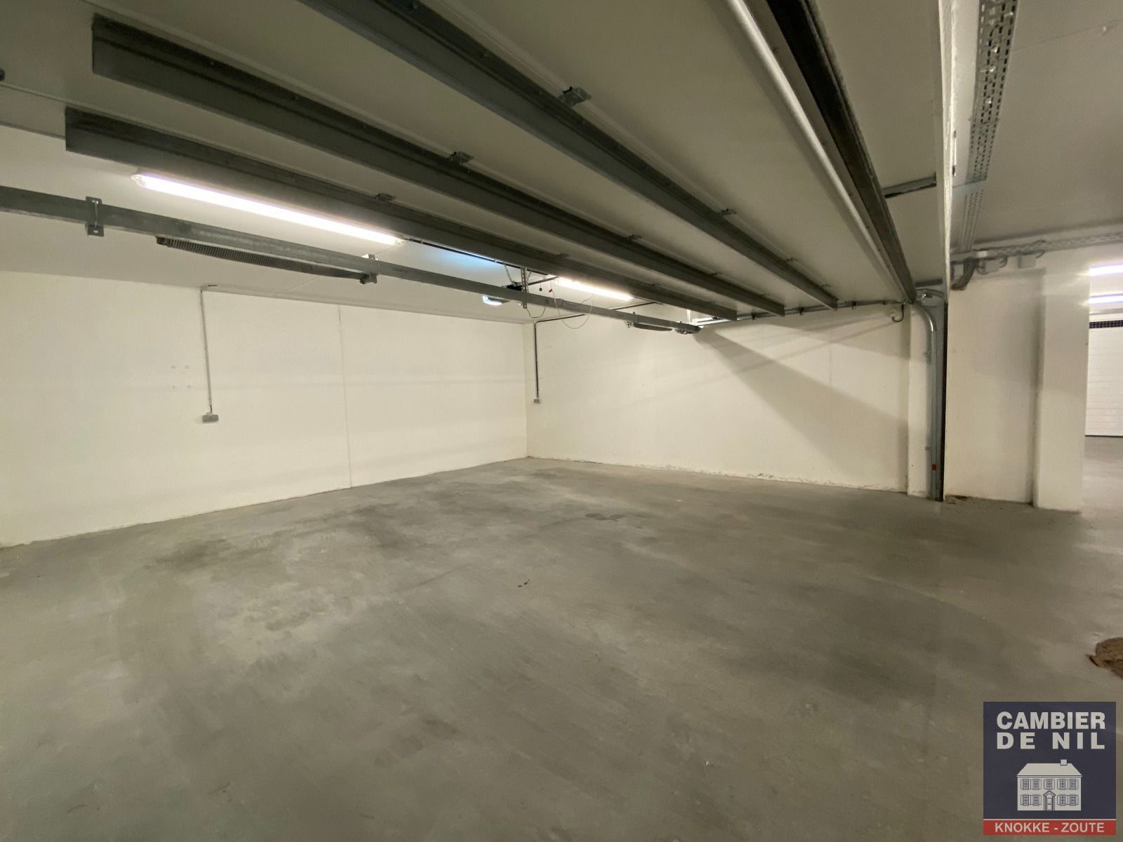 Dubbele garagebox in residentie Katelijne - Kustlaan 166 foto 4