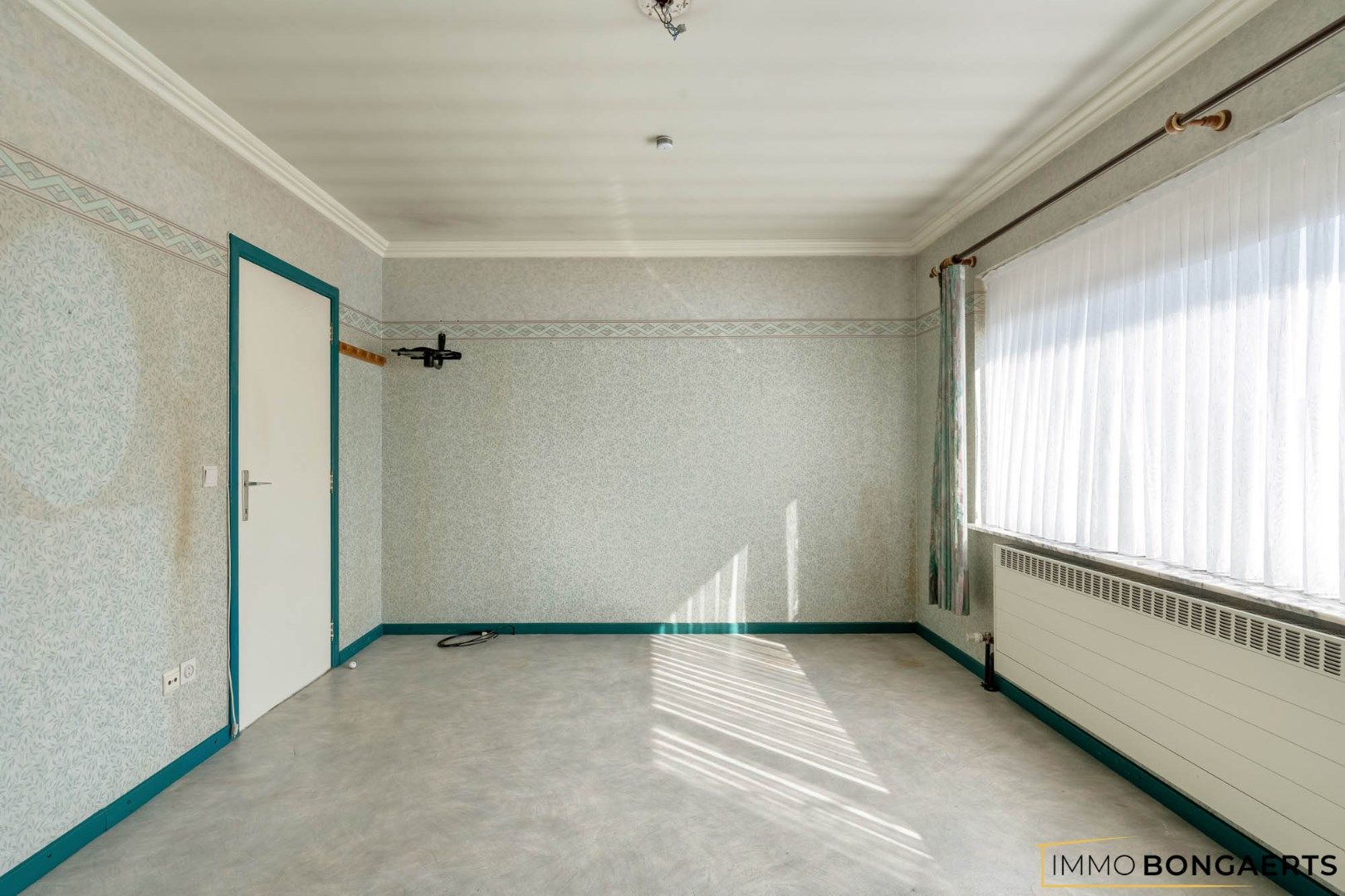 Ruime woning met drie slaapkamers foto 14