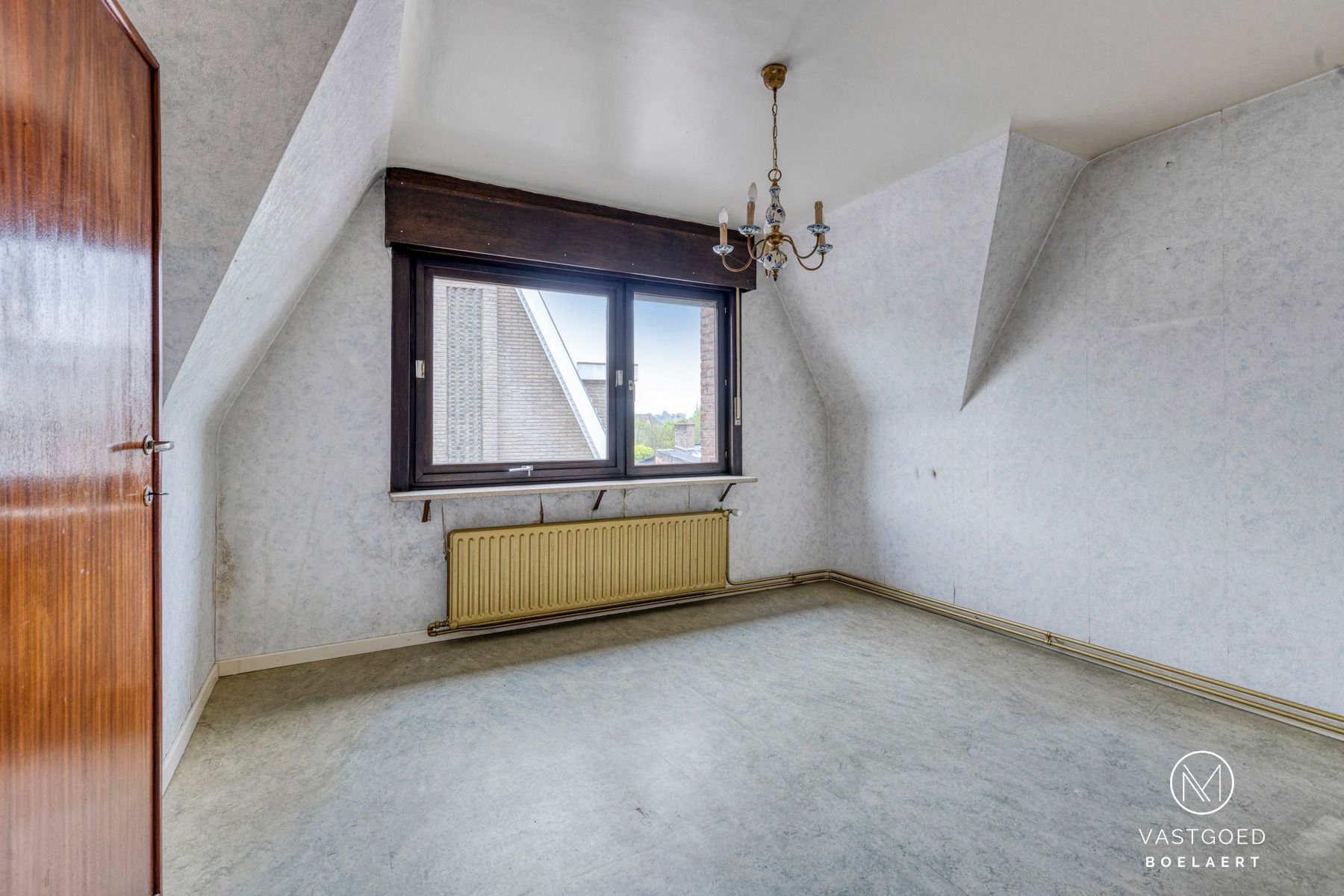 Huis met 3 slaapkamers, garage en tuin te koop in Nieuwerkerken foto 15