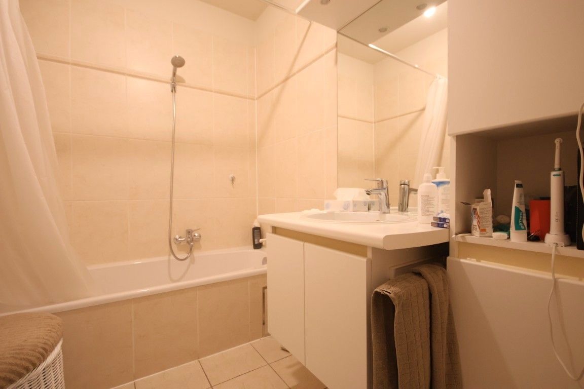 Gelijkvloers appartement in het centrum van Alken foto 13