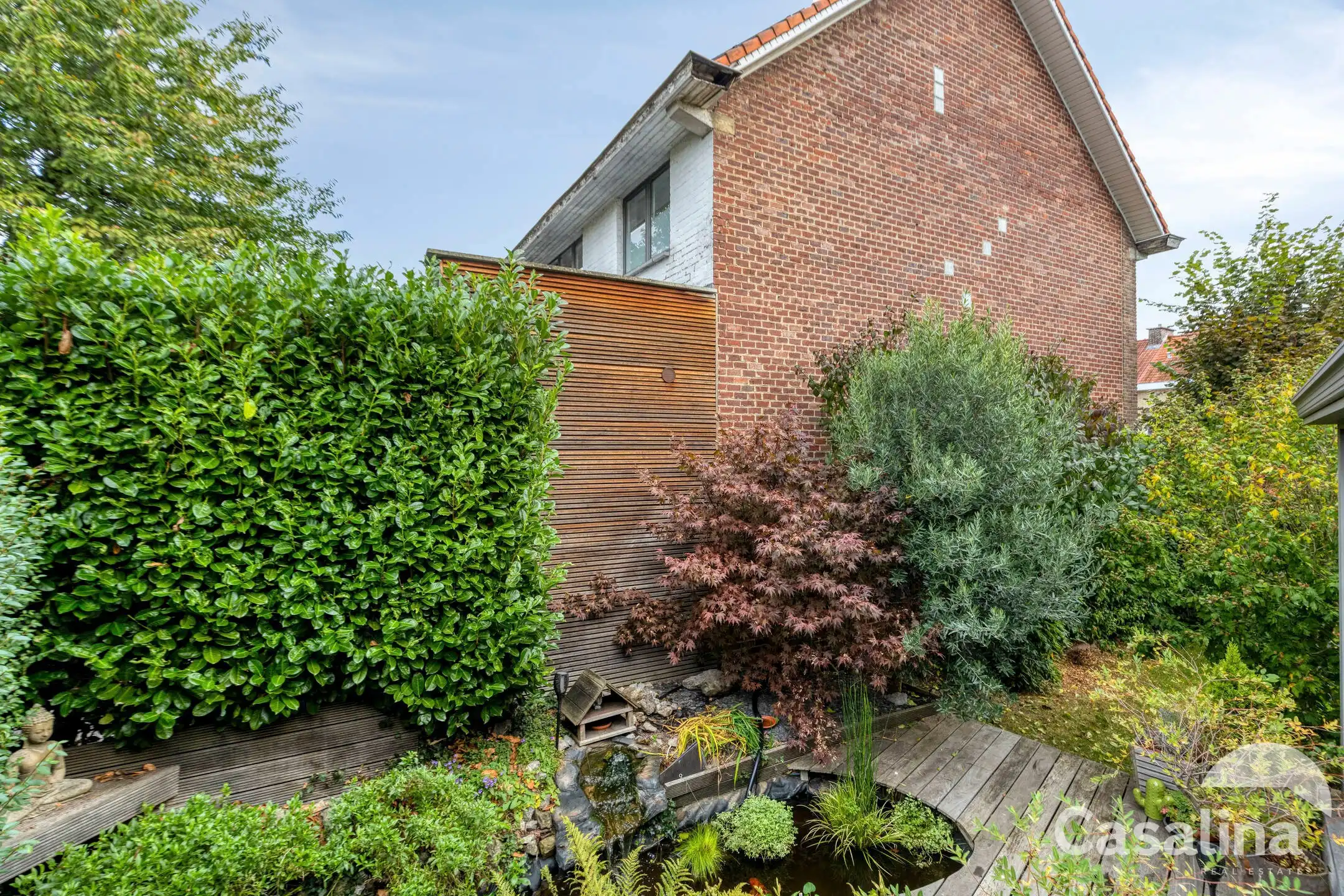 Gerenoveerde elegantie in een groene oase foto 23