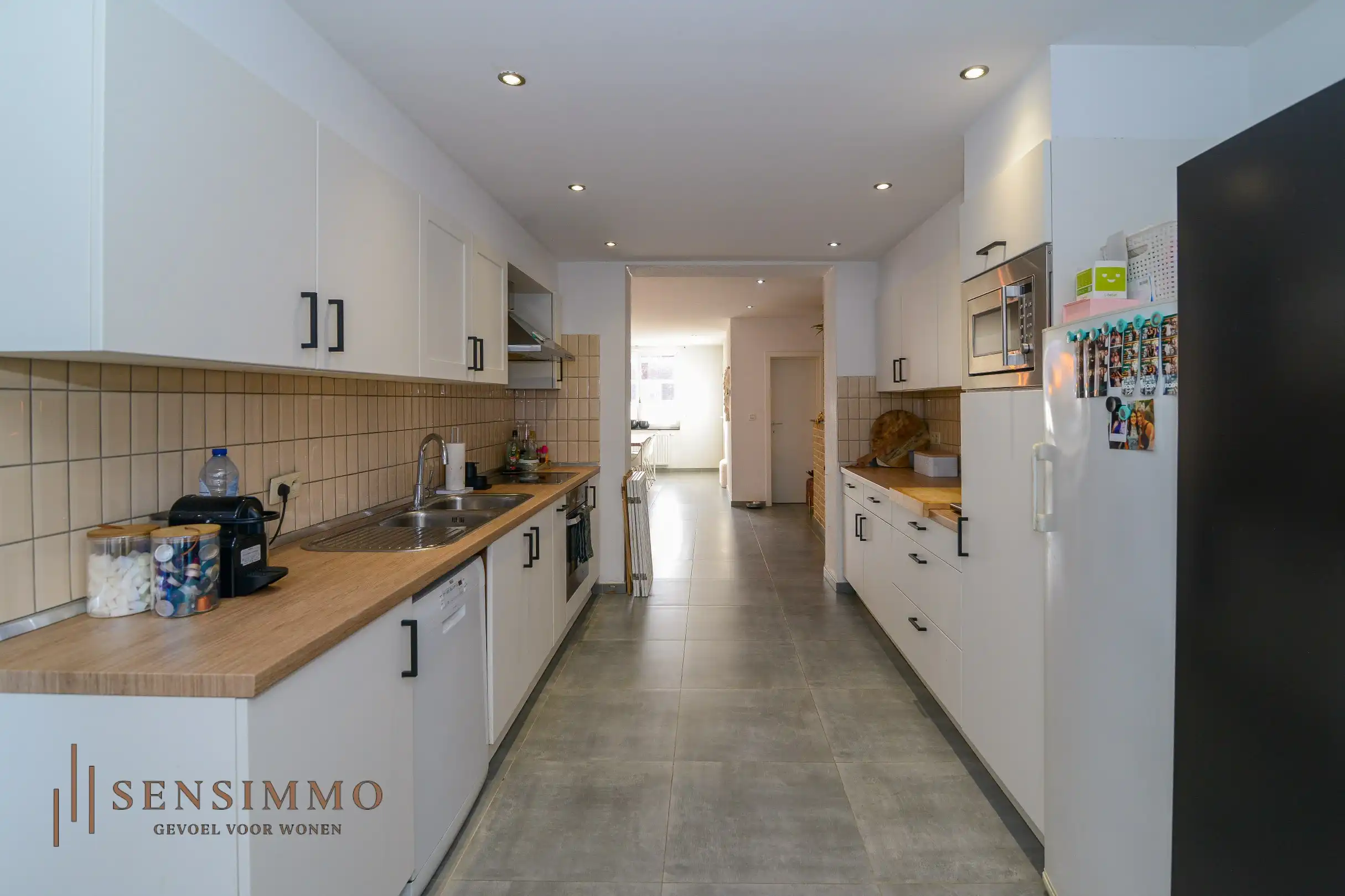 Recent gerenoveerde Tuinwijkwoning met 4 slaapkamers te Genk  foto 9