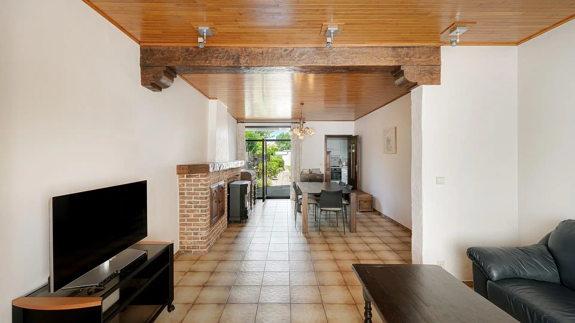 Woning met mooie tuin en garage te Knokke-Duinbergen foto 5