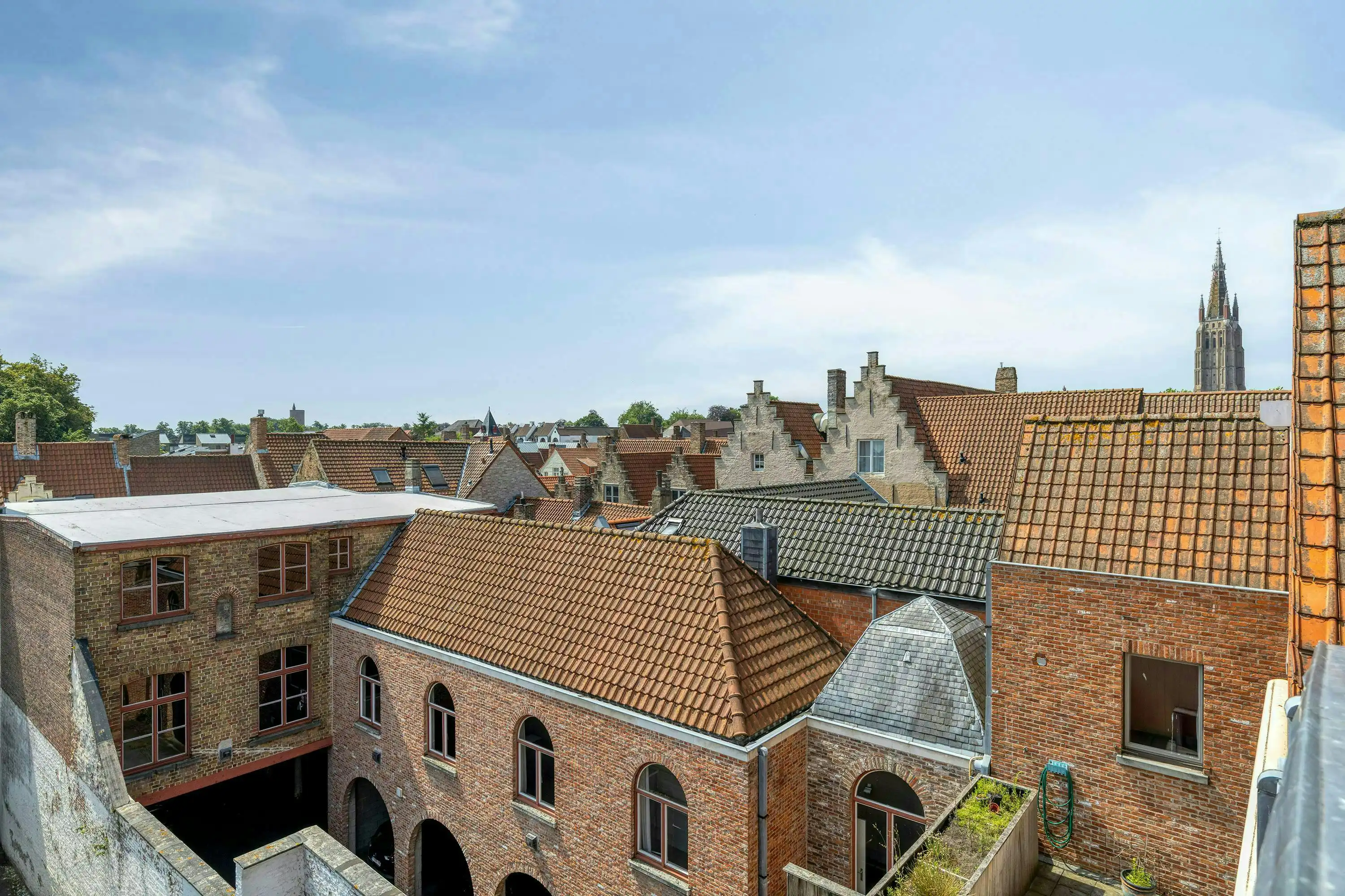 Exclusief duplexappartement met royaal uitzicht en privatieve staanplaats foto 9