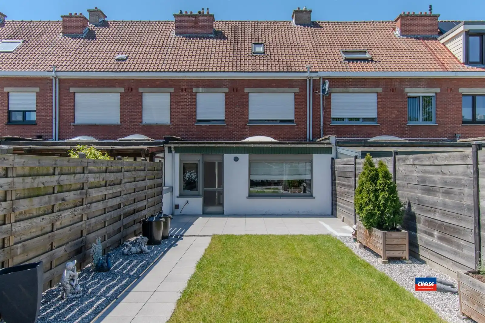 Gezinswoning met 3 slpks, zolder en tuin  foto 12