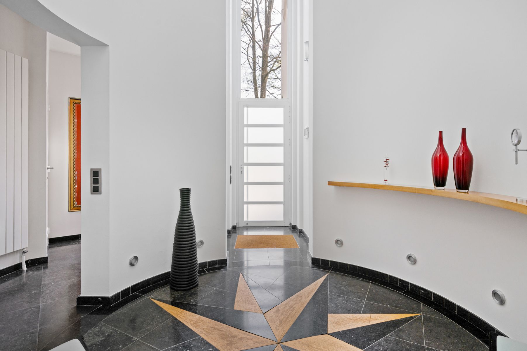 Moderne en energiezuinige villa op ca. 2.035 m². foto 13