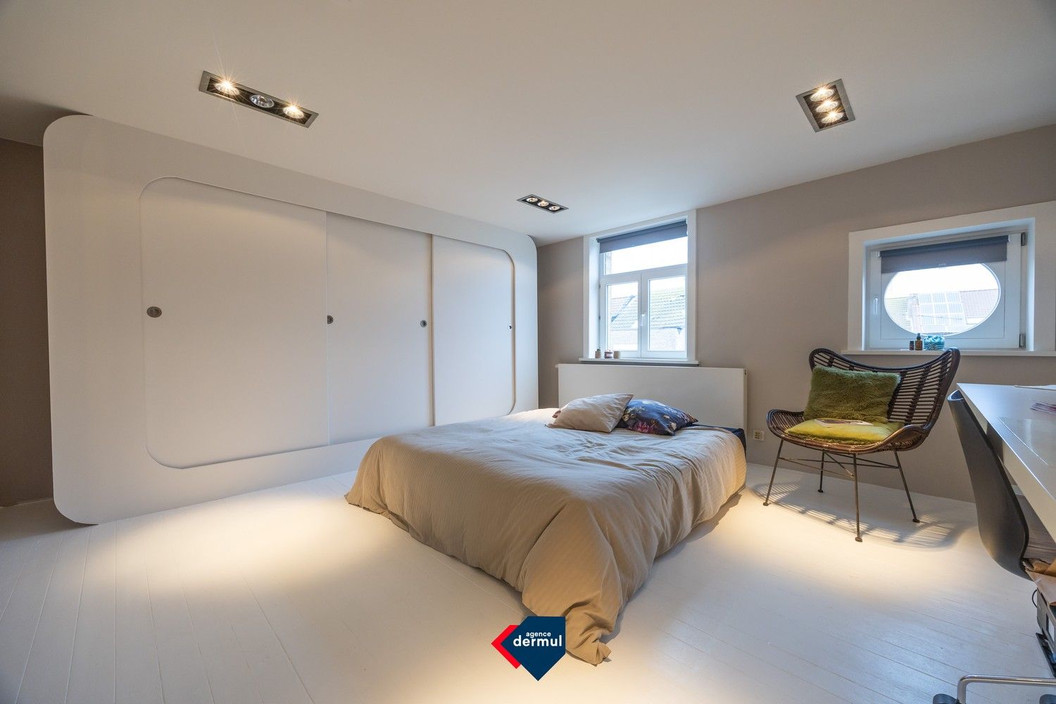 INSTAPKLARE BURGERWONING MET VAKANTIEAPAPPARTEMENT foto 28