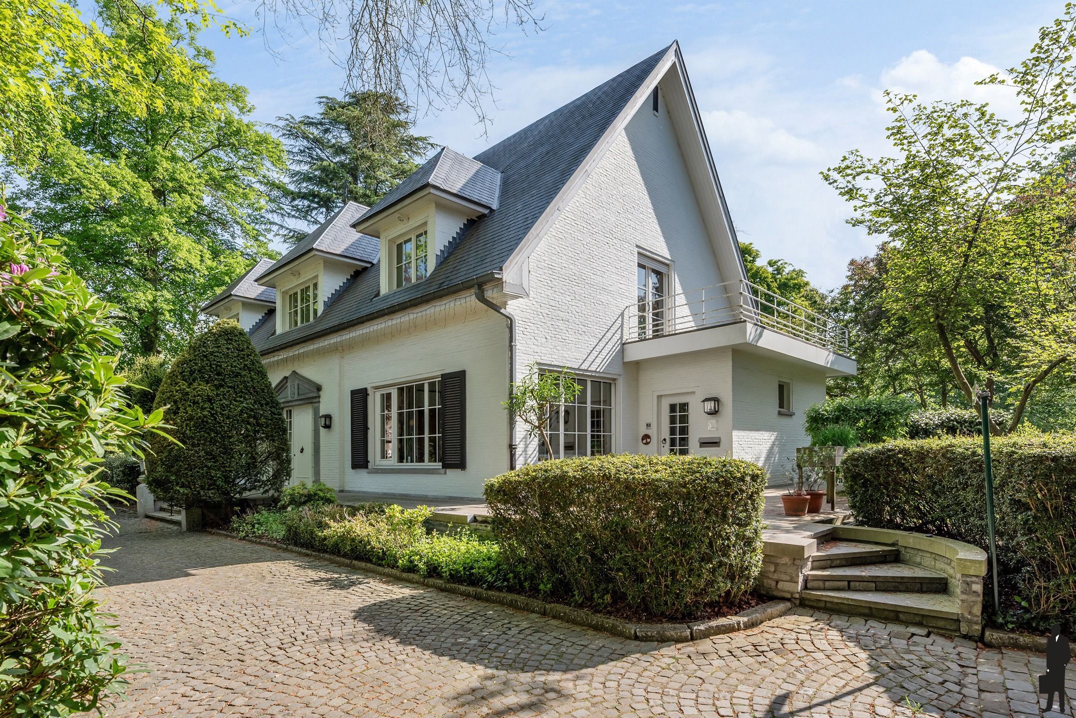 Uniek domein "Hof Van Lachenen" met 2 villa's te koop in Lier.  foto 14