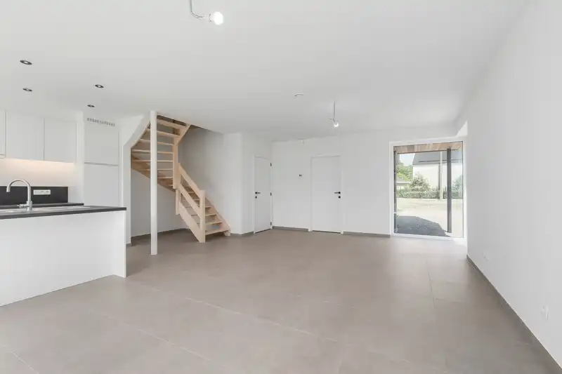 Instapklare nieuwbouwwoning in Serskamp foto 15