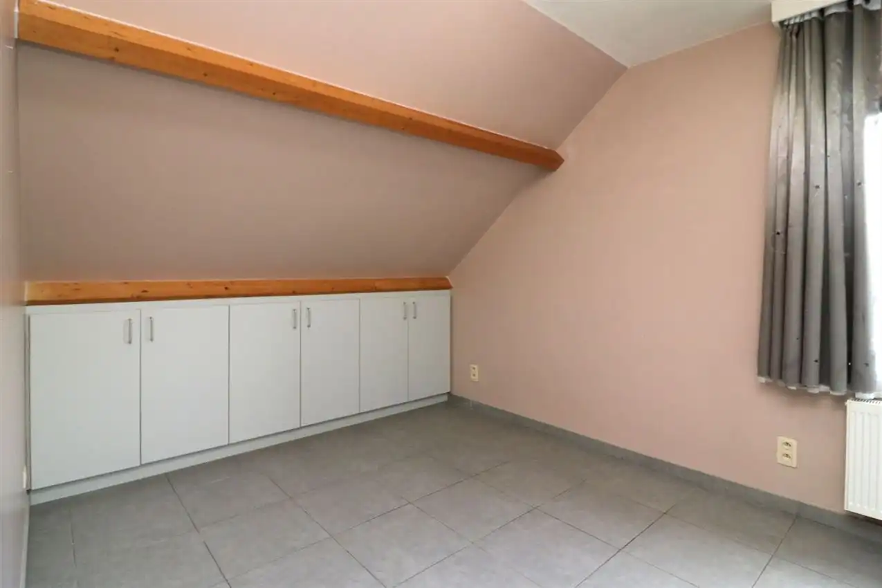 Duplexapp., 2 slpk, autostaanplaats, nabij station foto 23