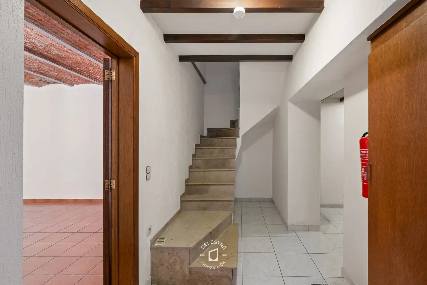 Kwalitatief verhuurde investeringseigendom 5 APP. EN 5 GARAGES in het centrum van Ninove foto 21