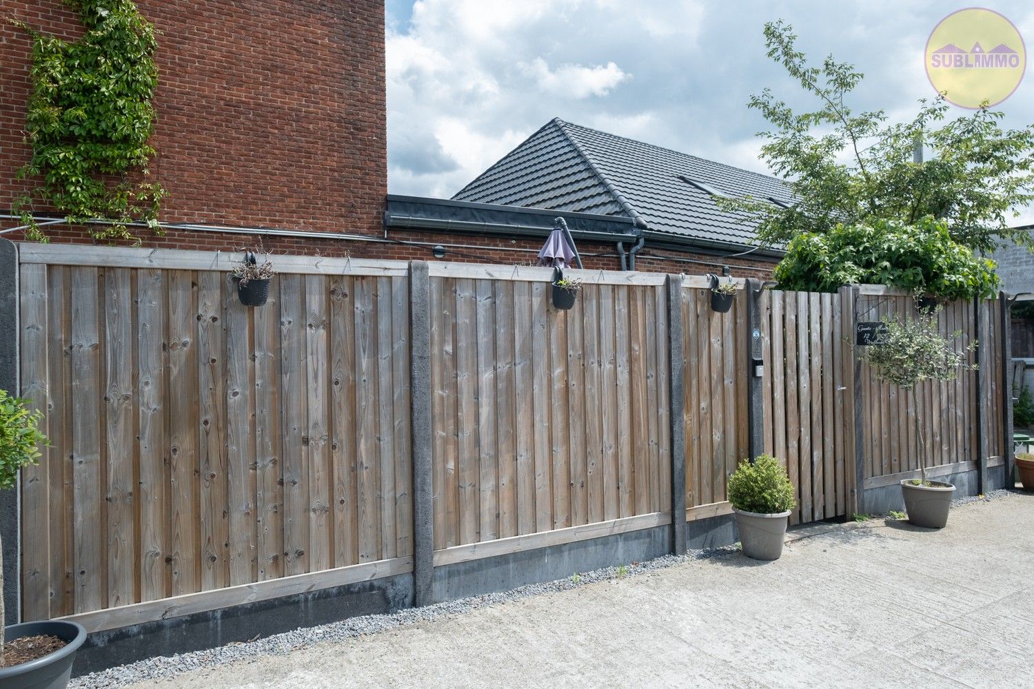 Energiezuinige Triplex met 4 slpks en gezellige stadstuin foto 25