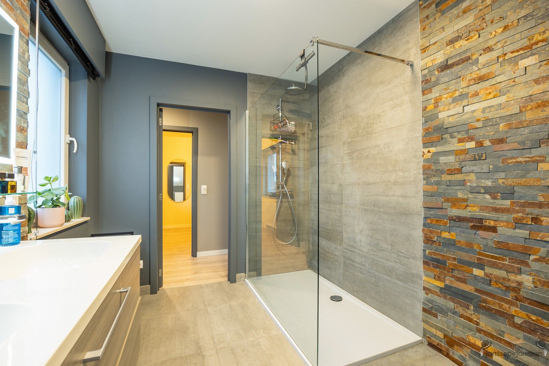 Moderne en energiezuinige gezinswoning met luxe buitenruimte in Hamme  foto 19