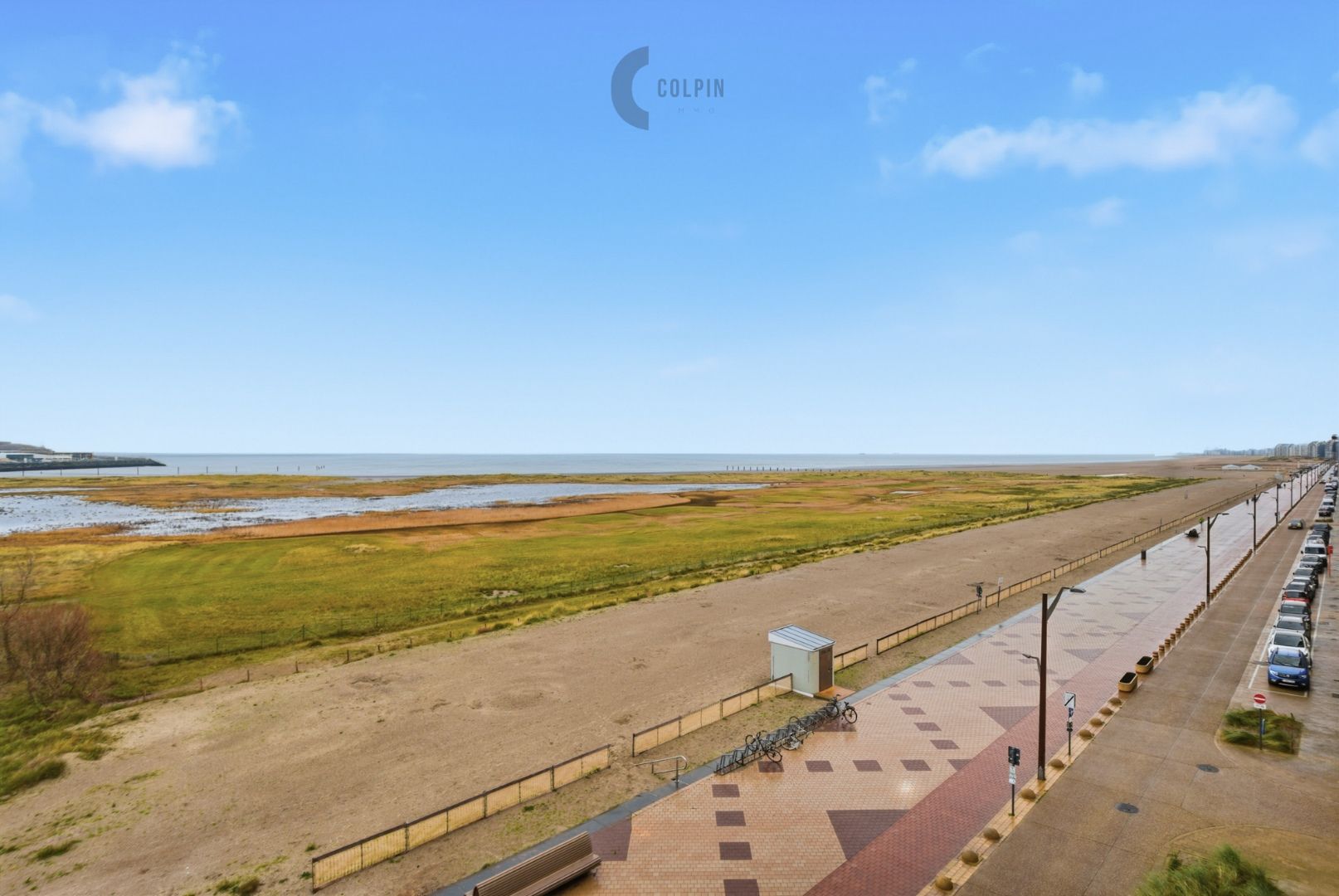 Uniek appartement met frontaal zeezicht én panoramisch uitzicht over “De Baai van Heist” foto 2