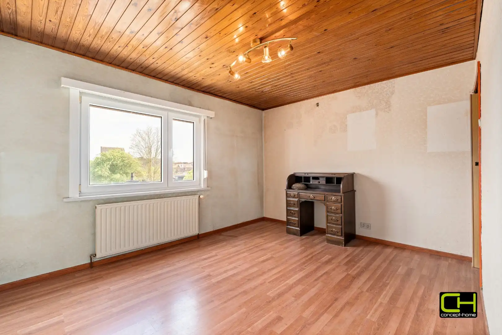 Te moderniseren woning met ruime tuin en mogelijkheden foto 10