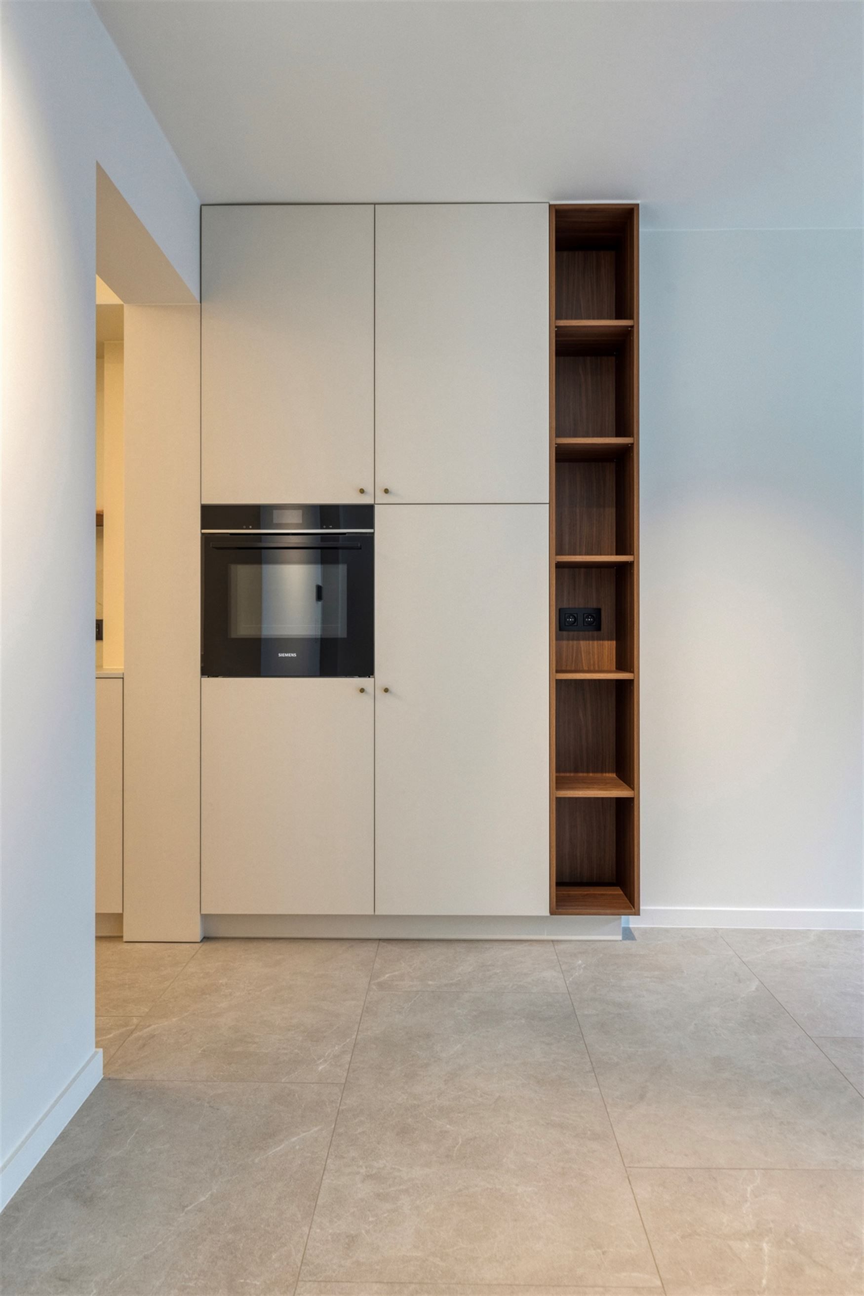 Volledig gerenoveerd appartement foto 4