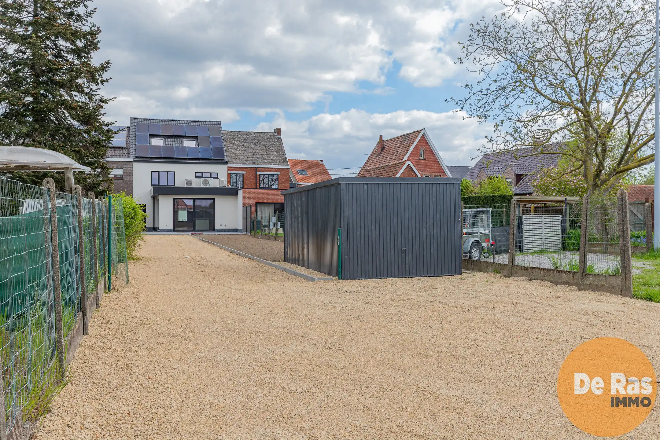 WICHELEN - Exclusief gerenoveerde woning met charme foto 27