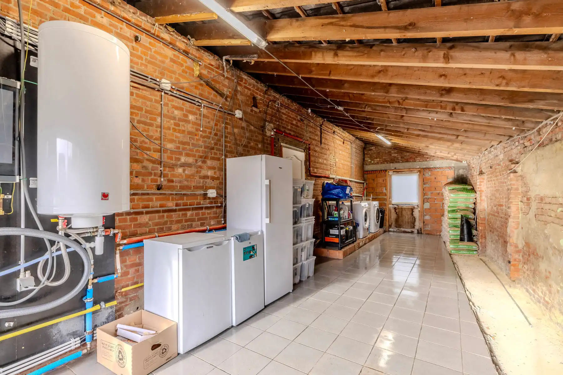 Woning met mogelijkheden en vergunde bijgebouw op 2.012m² foto 17