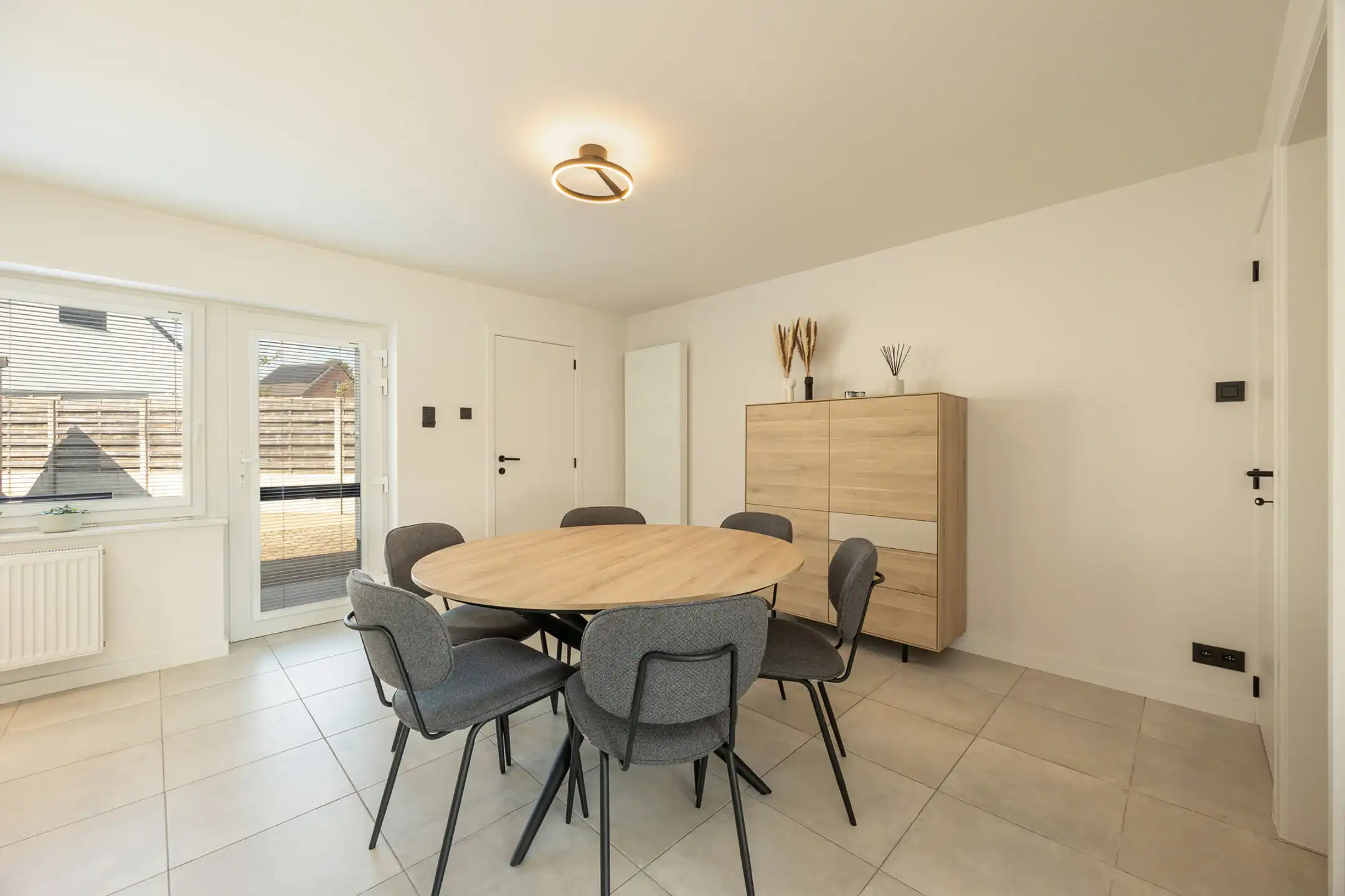 Energiezuinige 2slpk-woning met garage op toplocatie Beerse. foto 10