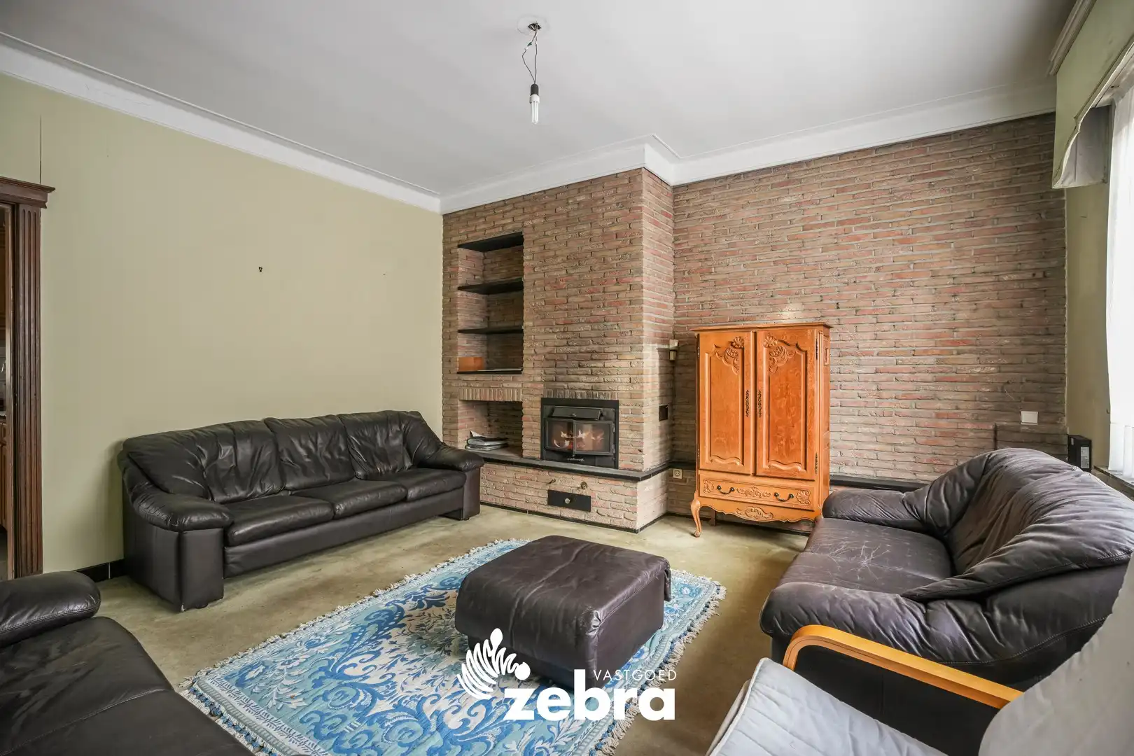 Statige woning met 4 slaapkamers en veel potentieel te centrum Tielt! foto 12