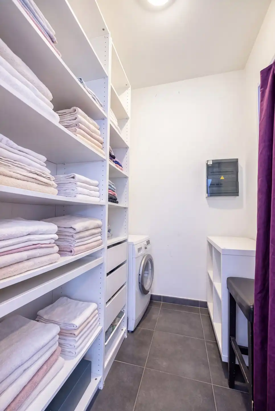 Ruim appartement met 1 slaapkamer + studeerkamer van ± 92 m² foto 10