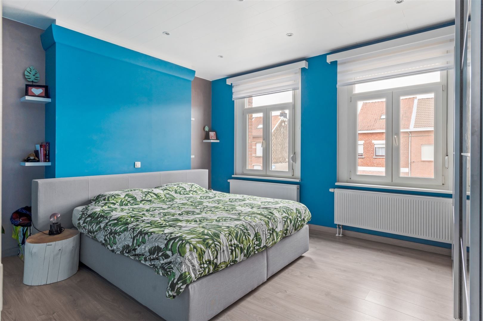 Centraal gelegen ééngezinswoning met 4 slaapkamers en tuin. foto 12