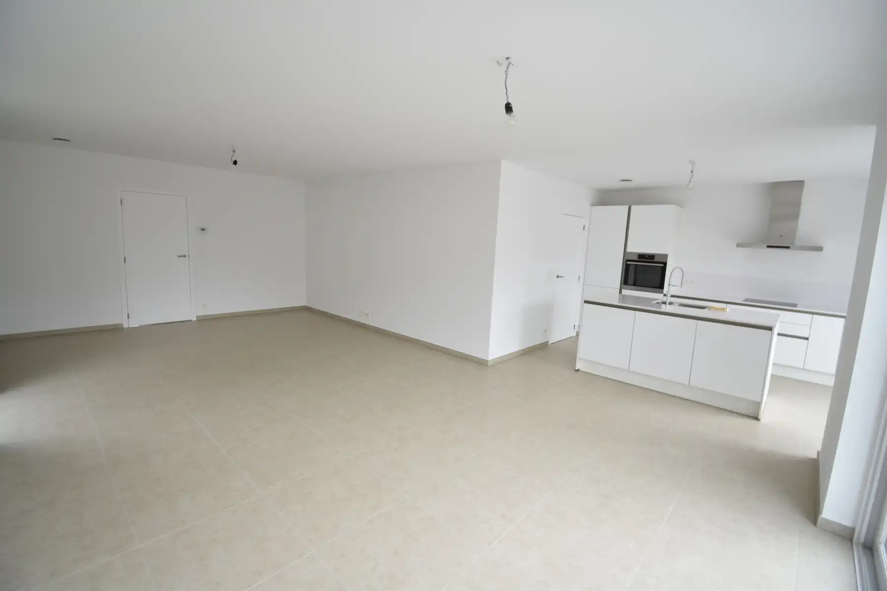 Recente gezinswoning met 3 slaapkamers foto 7