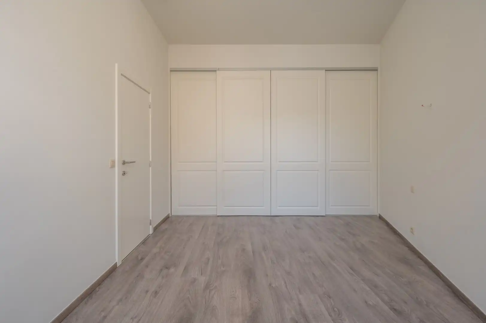 Stijlvol appartement met 2 slaapkamers en autostandplaats  foto 11