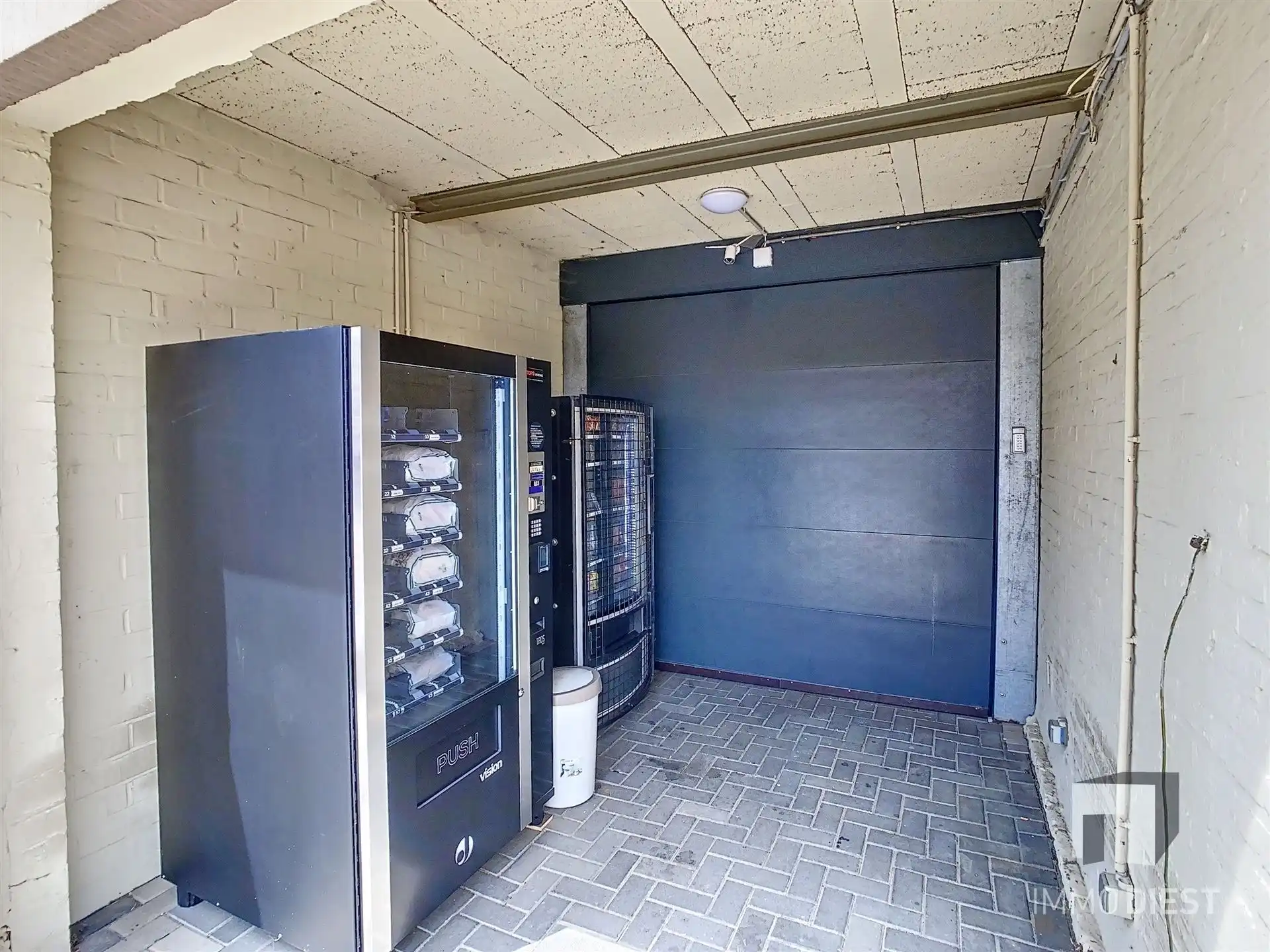 Winkel + duplexappartement met reuze terras foto 8