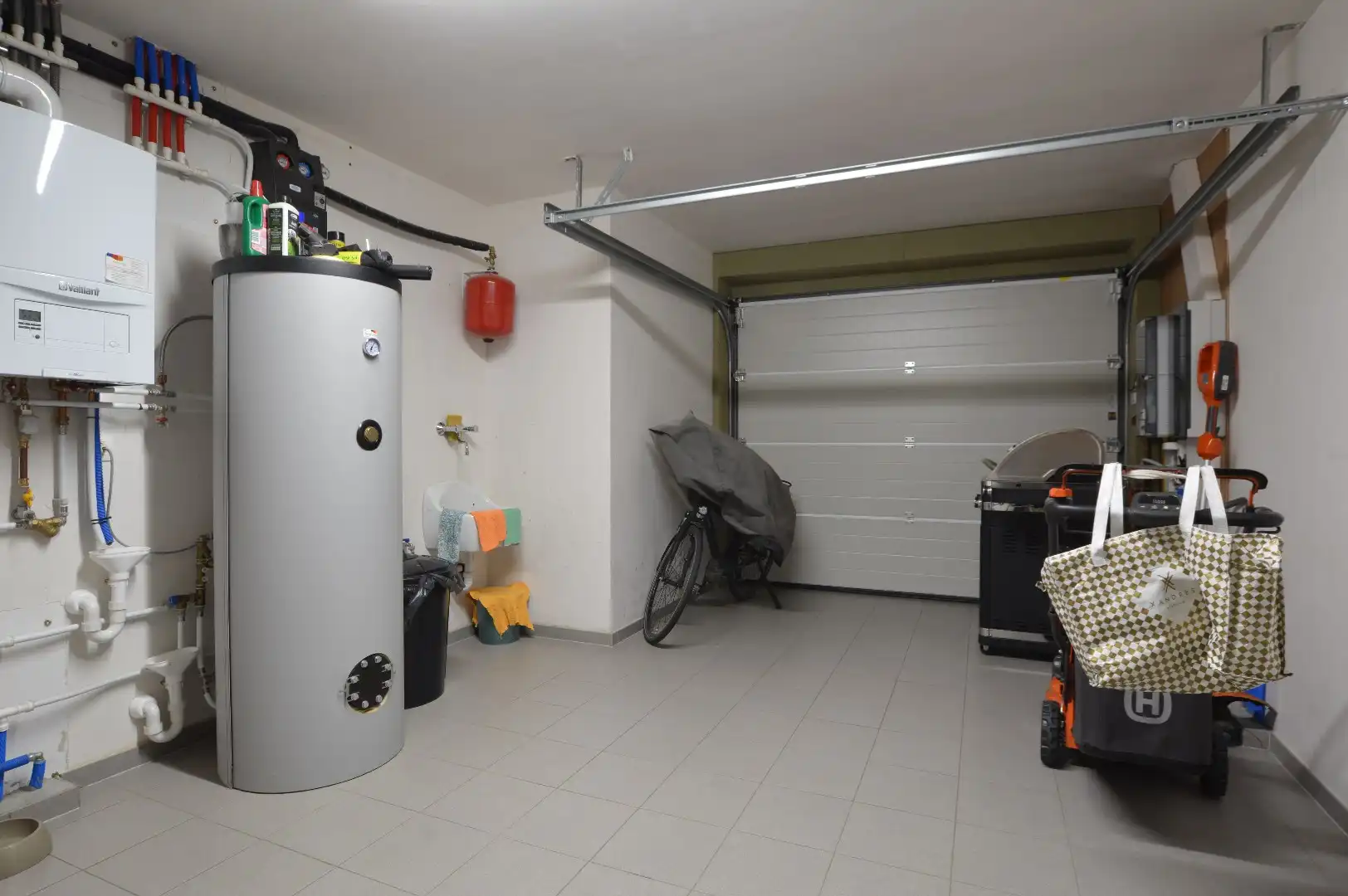 Prachtige zeer recente halfopen woning in rustige wijk te Oudenburg centrum foto 12